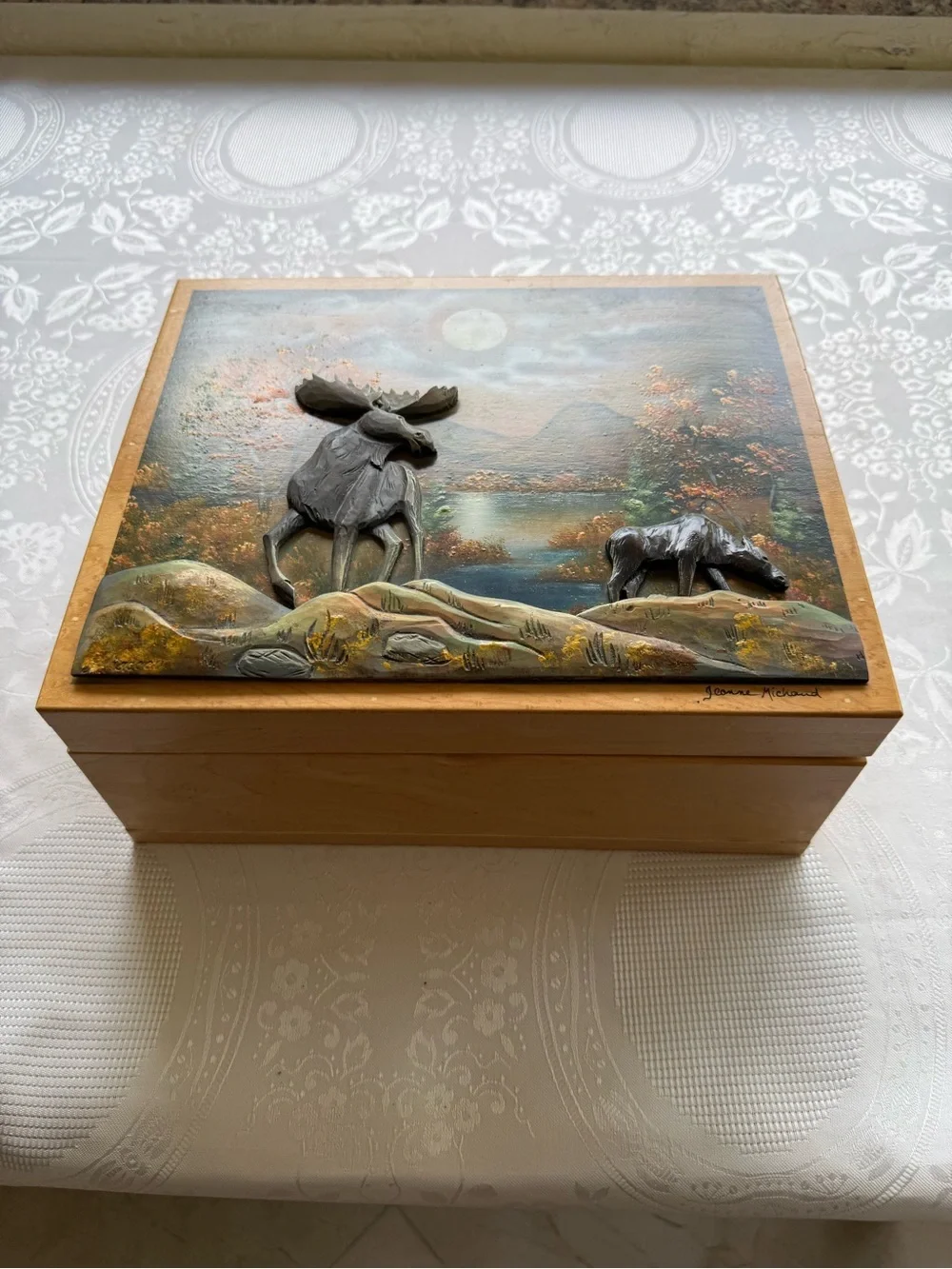 Vintage 3D Moose Carved Wooden Box By The Artist Jeanne Michaud VERY RARE!!!!